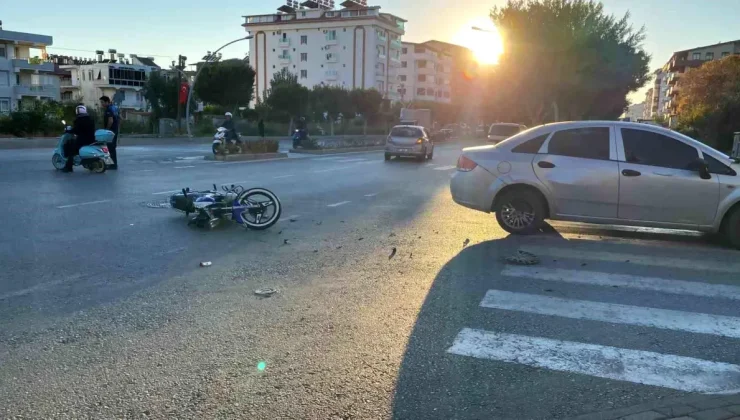 Antalya’da Motosiklet ve Otomobil Çarpıştı: Bir Yaralı